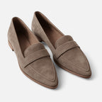 Women’s Retro Pointed-Toe Loafers