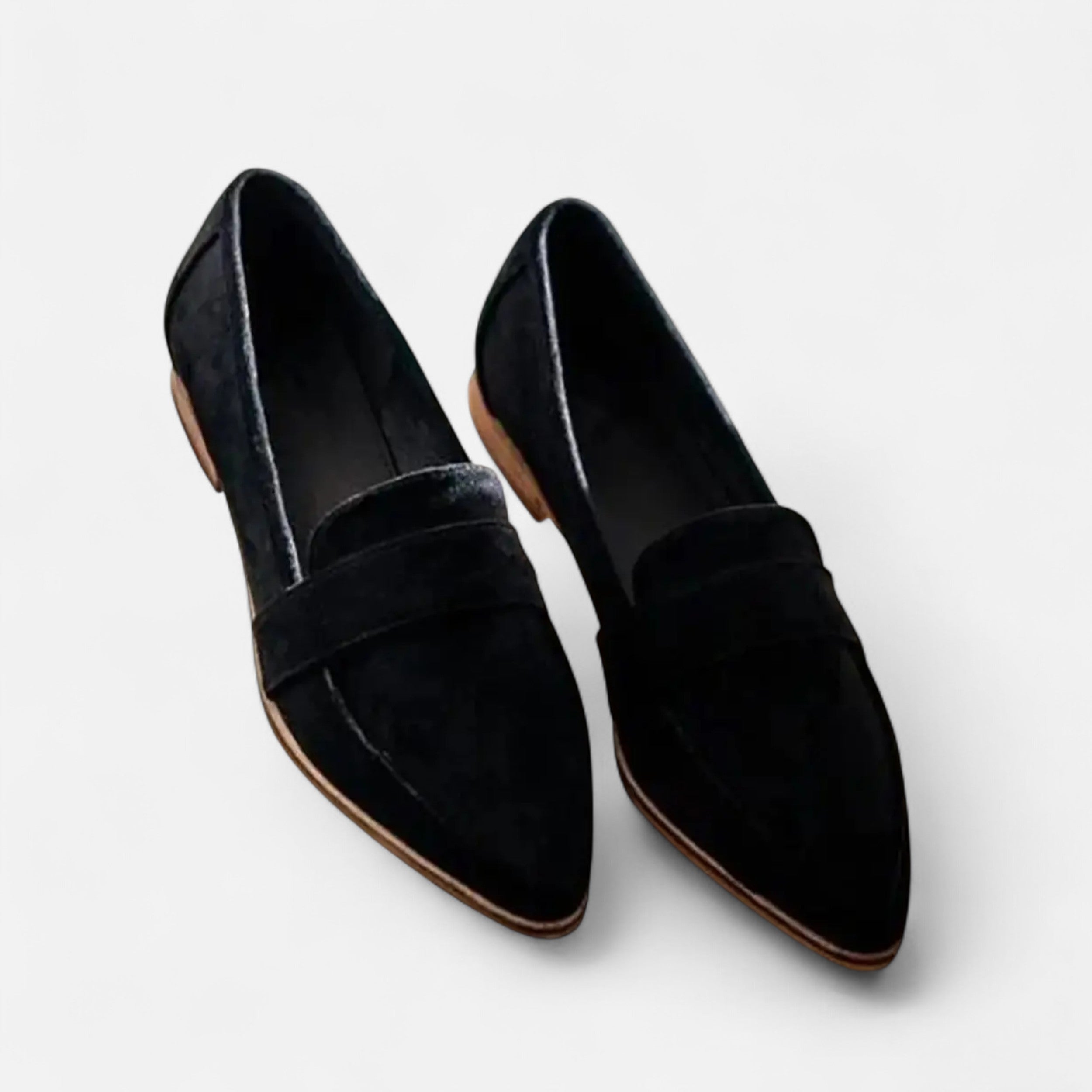 Women’s Retro Pointed-Toe Loafers